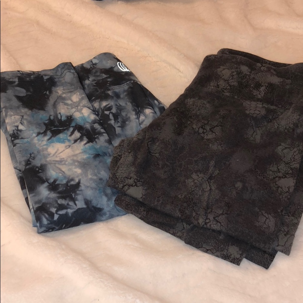 Bundle work out pants!!